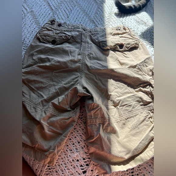 Men’s american eagle cargo shorts. size 32. - Picture 2 of 2